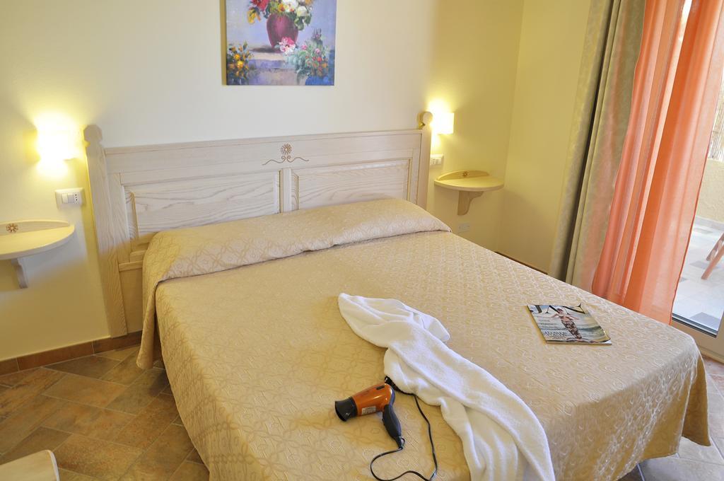 Affittacamere B&B La Villa Dei Graniti Villasimius Værelse billede