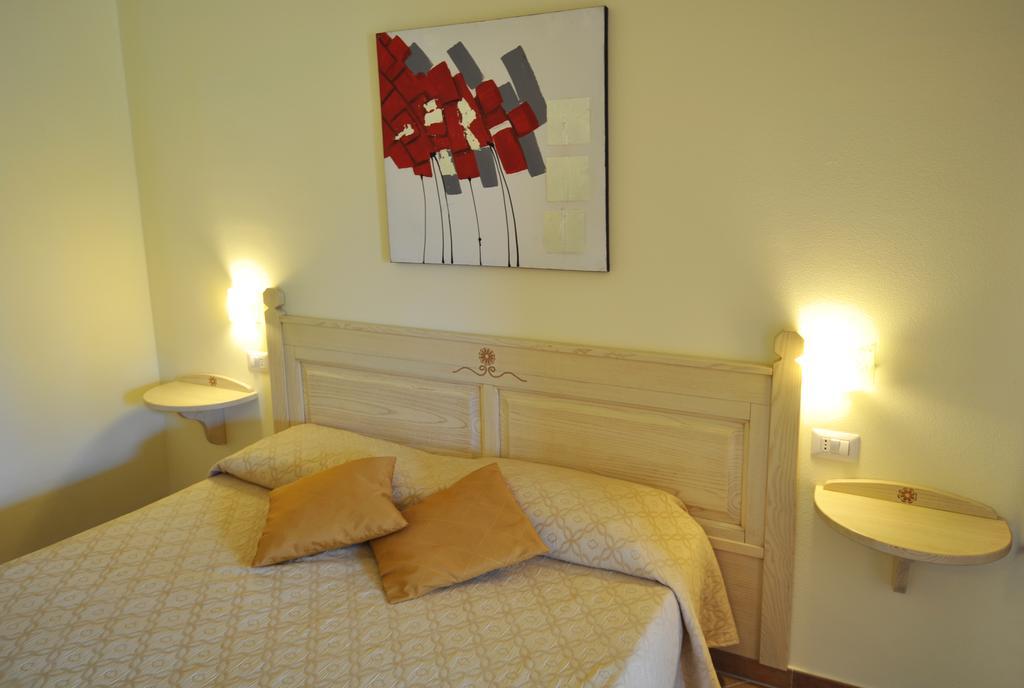 Affittacamere B&B La Villa Dei Graniti Villasimius Værelse billede