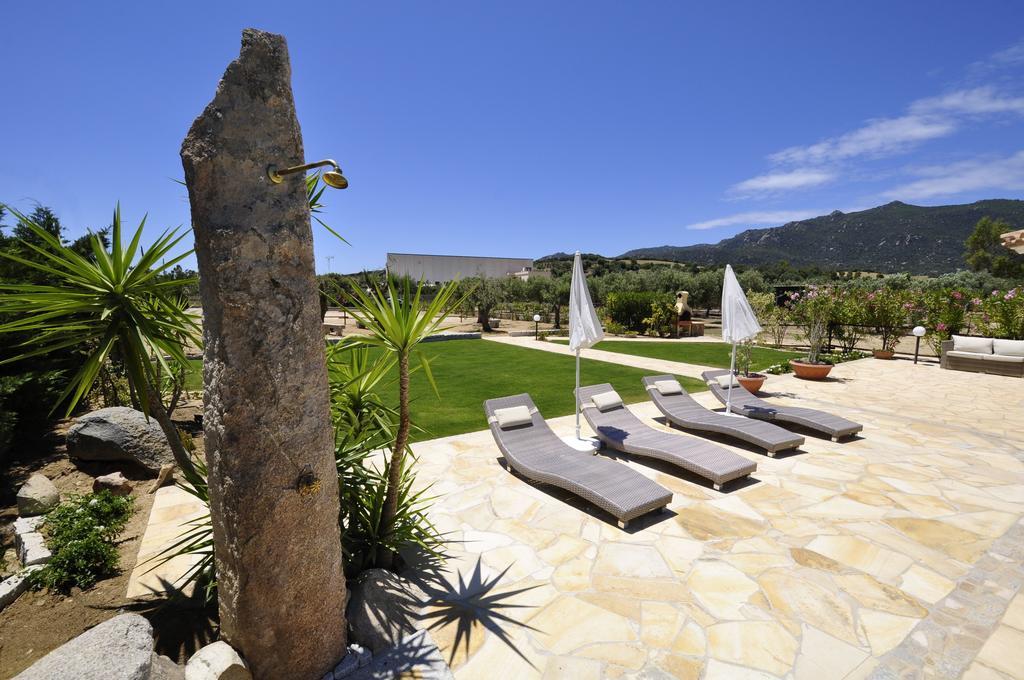 Affittacamere B&B La Villa Dei Graniti Villasimius Eksteriør billede